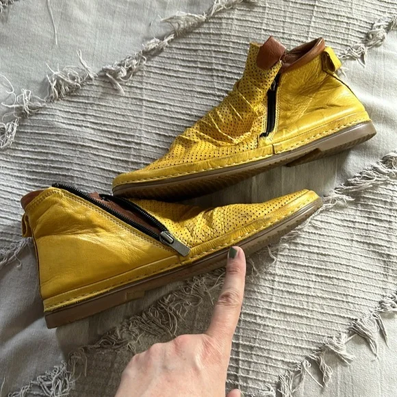 Ethan valdes genuine leather cruise shoes booties yellow boots - Picture 7 of 7